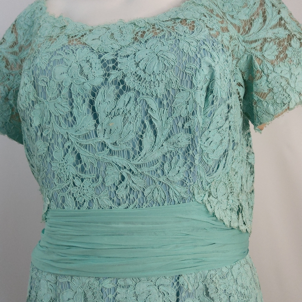 Vintage 50's Lace Cocktail Dress Short Sleeve